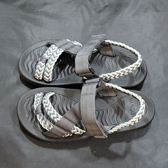 MEGNYA HIKING SANDALS FOR WOMEN, COMFORTABLE WALKING FLIP FLOP SANDAL - Picture 7 of 16